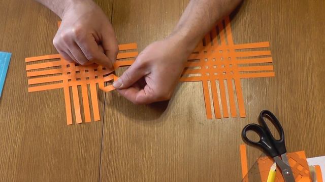 Ажурная снежинка из бумаги\ Paper Snowflake смотреть онлайн