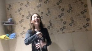 Моюсь в одежде. Поставь лайк за смелость