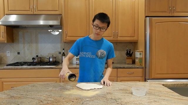 HOW TO FIX DOUGH THAT DOESN'T STRETCH - A Detailed Guide (Hand Pulled Noodles) || 怎么解决不会拉长的面团（兰州拉面） смотреть онлайн