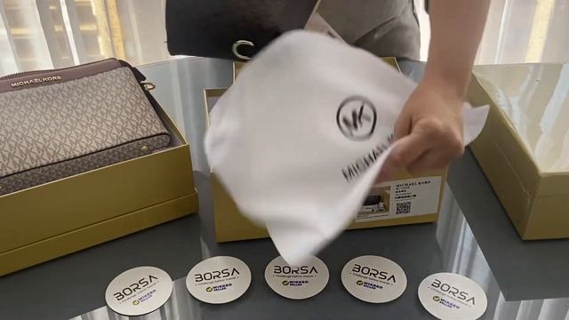 Распаковка Michael Kors