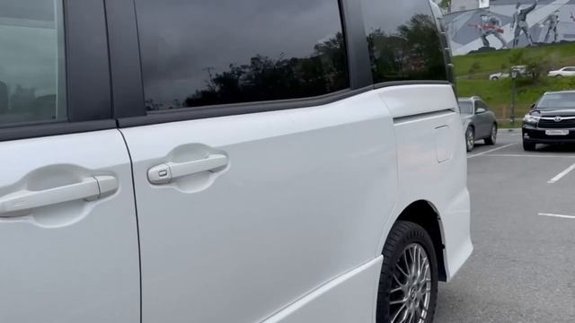 НОВЫЙ Toyota Voxy HYBRID ? ZS Kirameki? Гибридный минивэн⭐️⭐️⭐️⭐️⭐️ Зачем платить больше ❓ смотреть онлайн