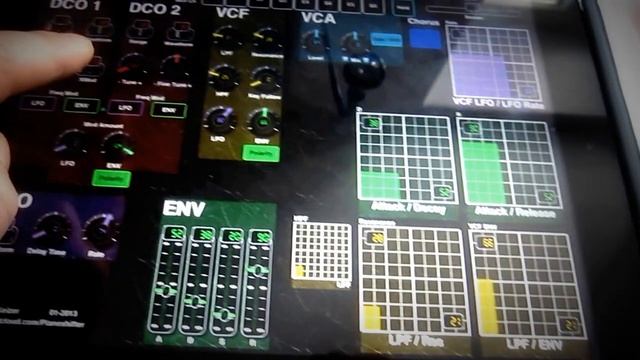 Controlling Roland JX 3P (Organix Mod) with iPad & MIDI Designer Layout by Rainer Keizer смотреть онлайн