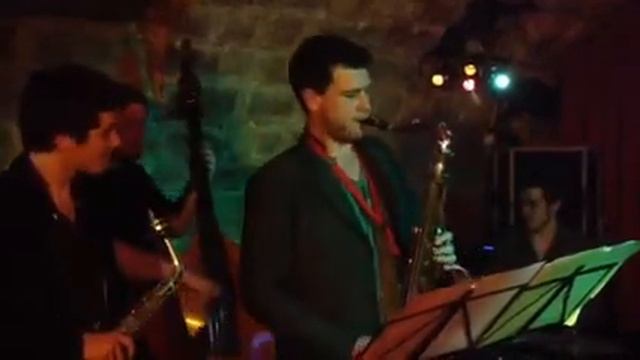 Jam Session Sauce "Que je thème, que je thème" смотреть онлайн