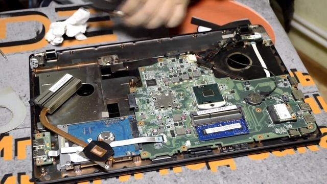 читка ноутбука Acer Aspire 5349 смотреть онлайн