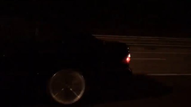 W210 E55 4matic vs W210 E50 AMG - Race 2 смотреть онлайн