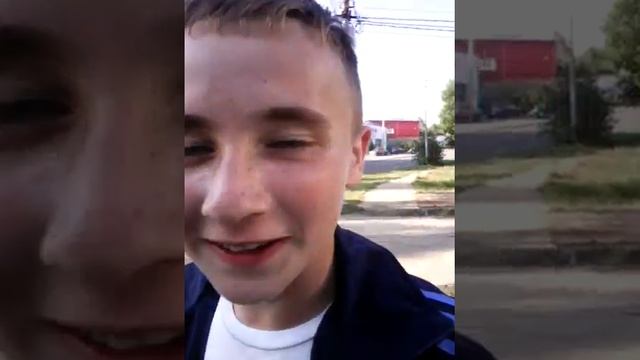 Пьёт из колонки смотреть онлайн