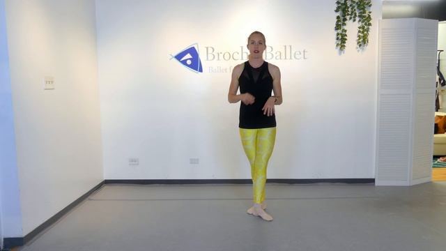Pas De Bourrée Combos! | Broche Ballet смотреть онлайн