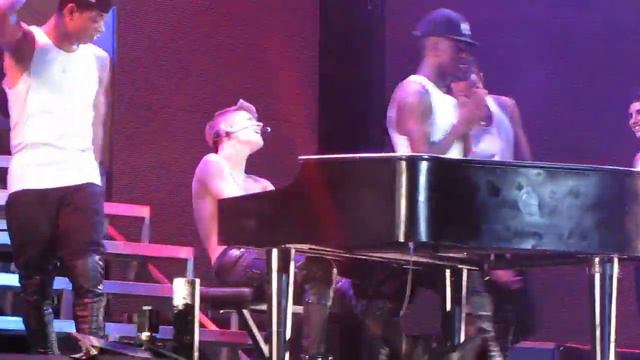 Justin Bieber - Believe @River Plate Stadium 09/11 HD (Desde FILA 5) LIVE смотреть онлайн