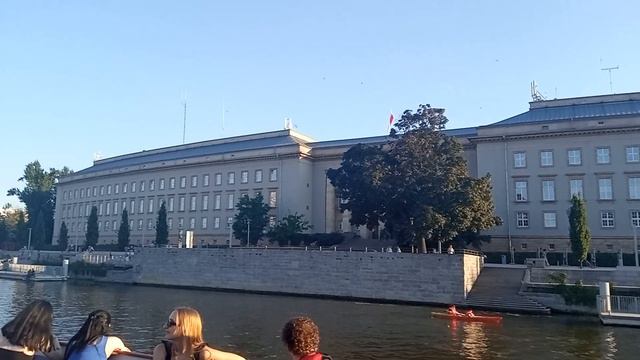 Вид на Вроцлав с парахода,, Wiktoria' река Odra 3 июля 2022 года(2 видео) смотреть онлайн