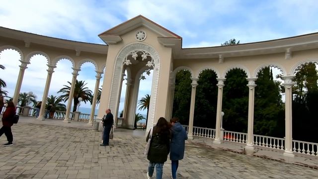 Первый раз в АБХАЗИИ ? ОБЗОРНАЯ ЭКСКУРСИЯ ПО АБХАЗИИ смотреть онлайн