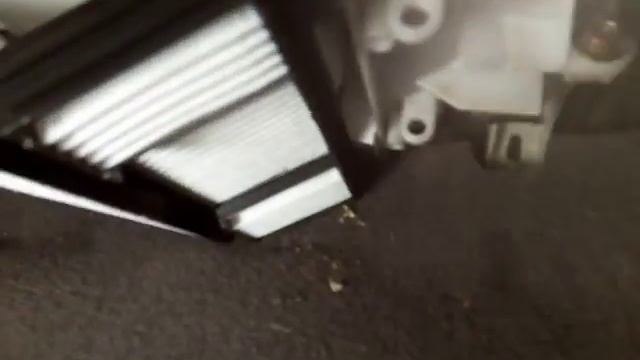 Toyota Corolla E110, 1998 Замена салонного фильтра. смотреть онлайн