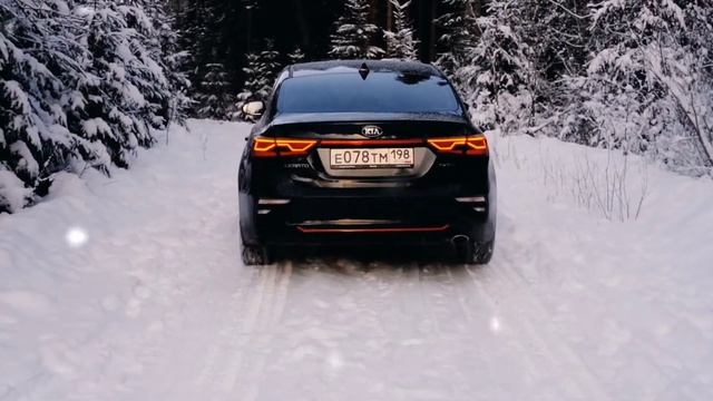Бэкстейдж со съемки в лесу автомобиля Kia Cerato смотреть онлайн