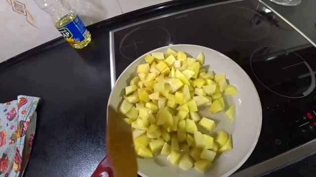 Как правильно жарить картошку. Жареная картошка с двумя секретами. смотреть онлайн