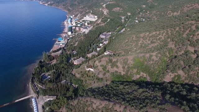 Алушта Семидворье