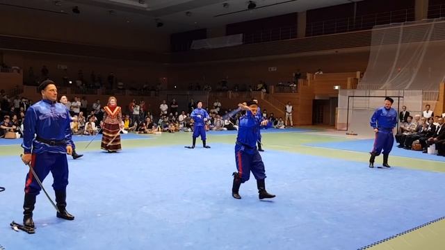 Фланкировка Cossack "Перначъ" в Японии смотреть онлайн