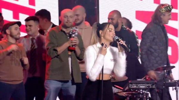 DOROFEEVA – gorit – Лига Смеха 2020 #дорофеева #songs #хиты #музыка #песни #дантес