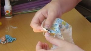 Как пришить пуговицу с четырьмя отверстиями