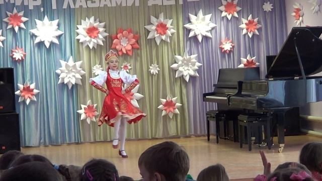 Марина Матюшенко танец "На полянке" Школа искусств г.Шахты им Д.Б.Кабалевского 2019 год. смотреть онлайн