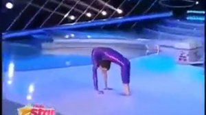 ШОК!!! ДЕВОЧКА БЕЗ КОСТЕЙ!