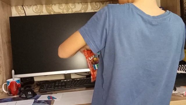 Я рисую крафтов из Майнкрафта смотреть онлайн