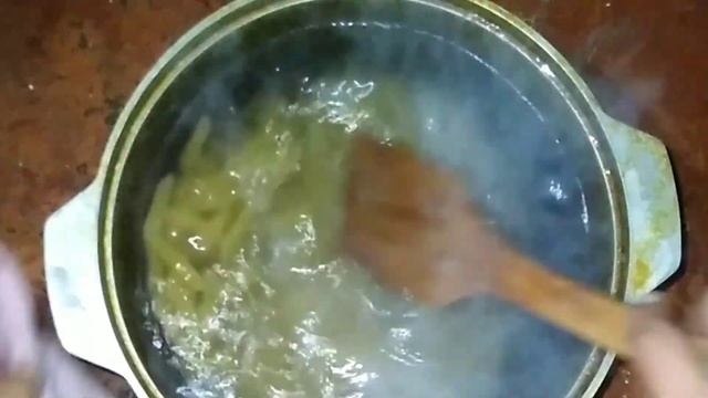 Варим макароны простой и вкусный из макарон и яйца смотреть онлайн