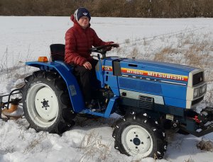 Роторная косилка для японского мини трактора.mp4