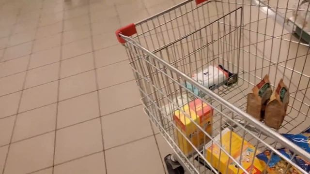 ВЛОГ: ЗАКУПИЛИСЬ ПРОДУКТАМИ НА НЕДЕЛЮ