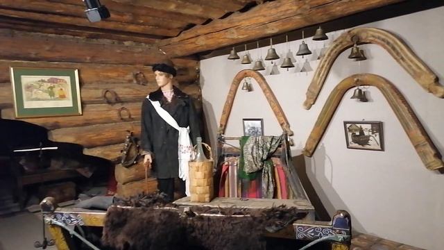 МУЗЕЙ ВОДКИ И СВАДЕБНЫЙ ДОМ | ВЕРХНИЕ МАНДРОГИ | КРУИЗ НА Т/Х ЛЕОНИД СОБОЛЕВ ПО КАРЕЛИИ | ДЕНЬ 7 смотреть онлайн