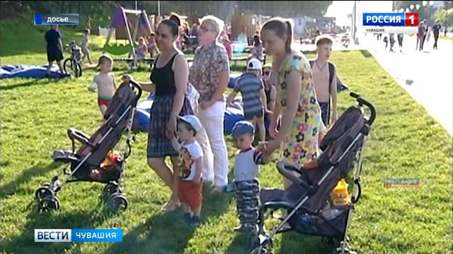 Чебоксарцы присоединятся к Дню ходьбы и пройдутся по набережной Волги смотреть онлайн