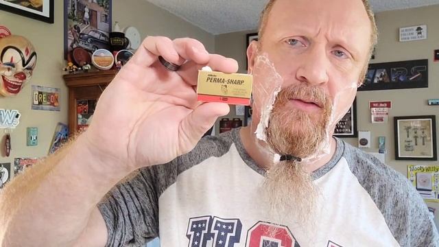 Stirling hyper-aggressive vs Gillette super speed Phoenix Artisan Accoutrements scentless смотреть онлайн