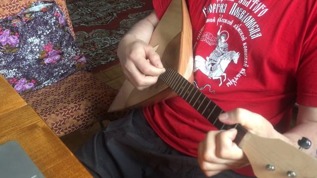 Как играть Завидовку на балалайке смотреть онлайн