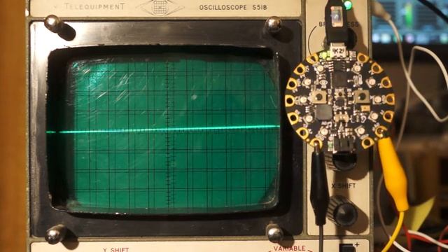 Adafruit Circuit Playground Express Waveform Synth in CircuitPython смотреть онлайн