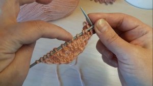 Красивая шаль спицами от угла. Узор паучки. Разбор схемы. Вязание шали для начинающих мастериц.