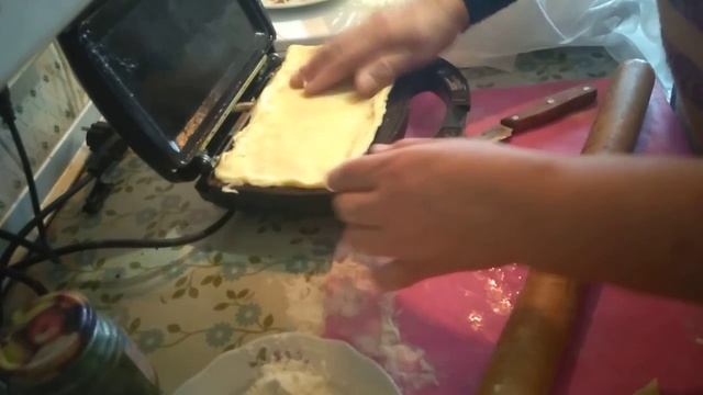 Пицца из бекона+ овощи, приправы в Мультипекарь. смотреть онлайн