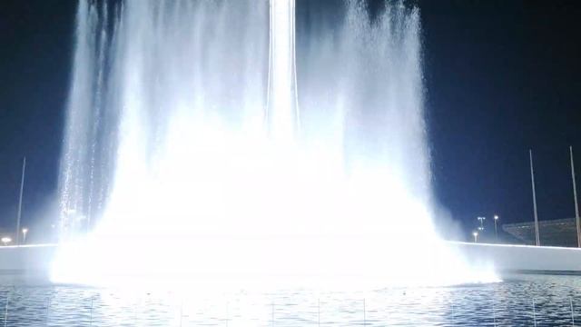 Поющий фонтан | Олимпийский парк Сочи | MIGUEL ANGEL MUNOZ - TU DIRAS QUE ESTOY LOCO | Fountain sho смотреть онлайн