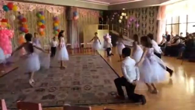 ВАЛЬС 4 класс Школа Инжу. Тараз 2016 смотреть онлайн