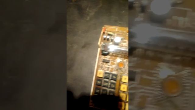 Разбор микрокалькулятора "Электроника МК-41" смотреть онлайн