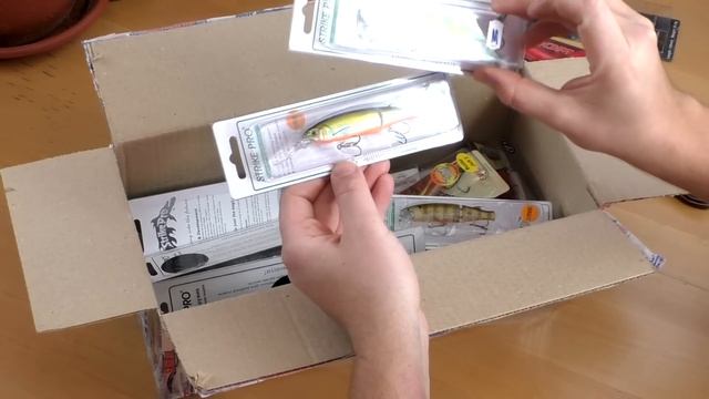 Посылка из рыболовного интернет магазина - распаковка смотреть онлайн