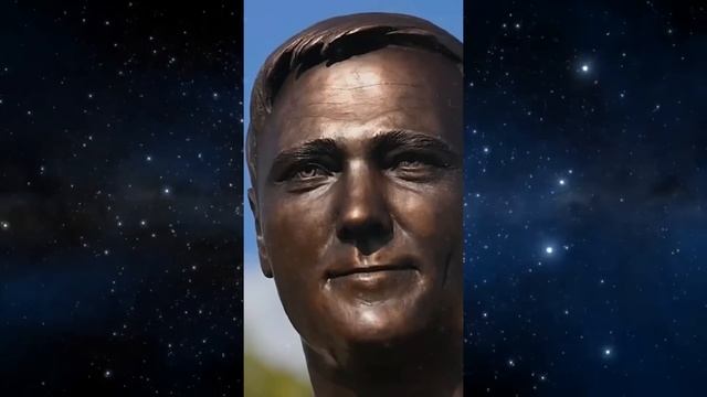 Необычный памятник на могиле Шатунова довел россиян до слез смотреть онлайн