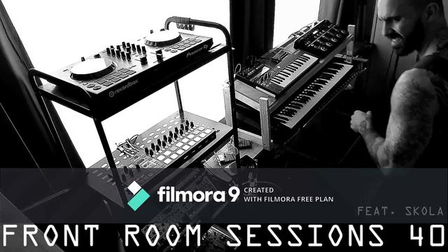 FRS40 - Live synth ambient techno jam смотреть онлайн