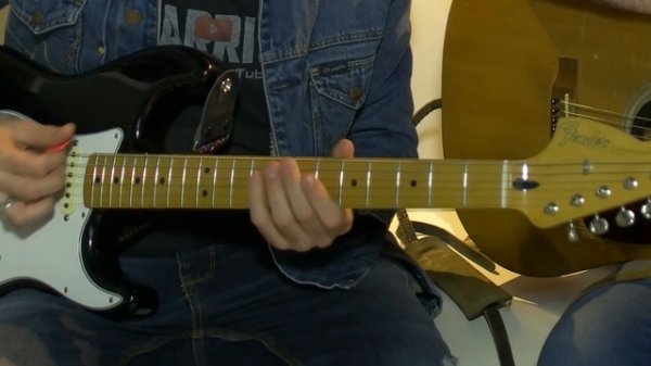 JIMI HENDRIX STYLE - #2 L 'Accordo Hendrix E7#9