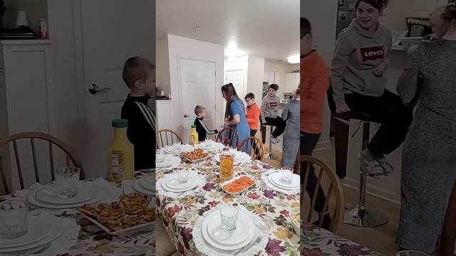 НАС ПРИГЛАСИЛИ НА ДЕНЬ РОЖДЕНИЯ ! смотреть онлайн