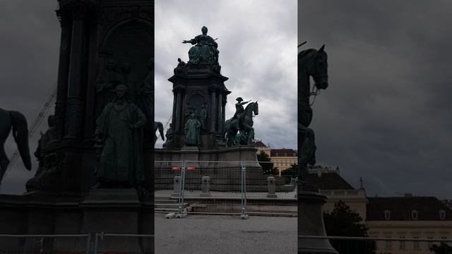 Fassade des Naturhistorisches Museum und des Kunsthistorisches Museum Wien 10/21 смотреть онлайн