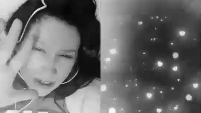 Даже девушки меня обнимают ,а тебя все нет .Шучу.Песня красивая . смотреть онлайн