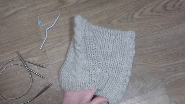 Шапка с ушками. Шапка Бэтмена. Вязание спицами. Вязание шапки Кошачьи ушки смотреть онлайн