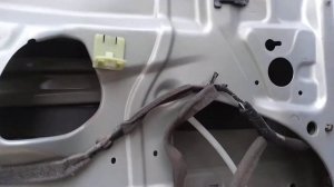 как снять карту задней двери рено сценик 1 ресталинговый 2003г.