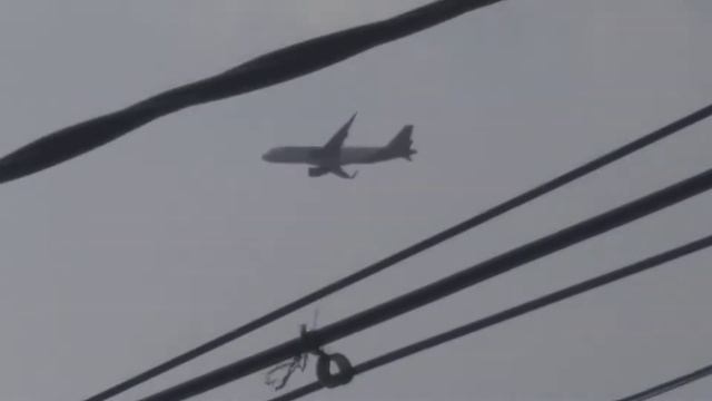 Batik Air A320-214 ID7517 Takeoff HLP-SUB смотреть онлайн
