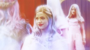 Одри || Пора расстаться с прошлым