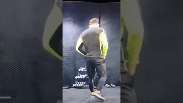 Спортивная одежда для мужчин, тренажерного зала, компрессионная бега, спортивные шорты с плотным смотреть онлайн
