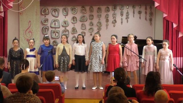 Вокальный ансамбль Надежды Стахурловой "Мама- первое слово" смотреть онлайн
